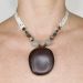 Les bijoux Jacaranda en graines naturelles : Collier modèle ENTADA MITSI 1