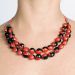 Les bijoux Jacaranda en graines naturelles : Collier modèle DOUBLE ORMOSIA ROUGE ET NOIR 1