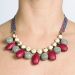 Les bijoux Jacaranda en graines naturelles : Collier modèle GOGAN GRIS 1