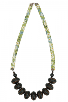 Bijou en graines naturelles : Collier modèle MUCUNA MITSI 0