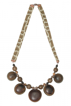 Bijou en graines naturelles : Collier modèle MUCUNA GIRAFE 0