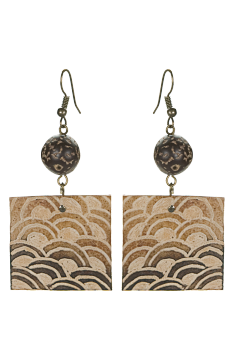 Bijou en graines naturelles : Boucles d'oreilles modÃ¨le CALEBASSE GRAVEE Chocolat 0